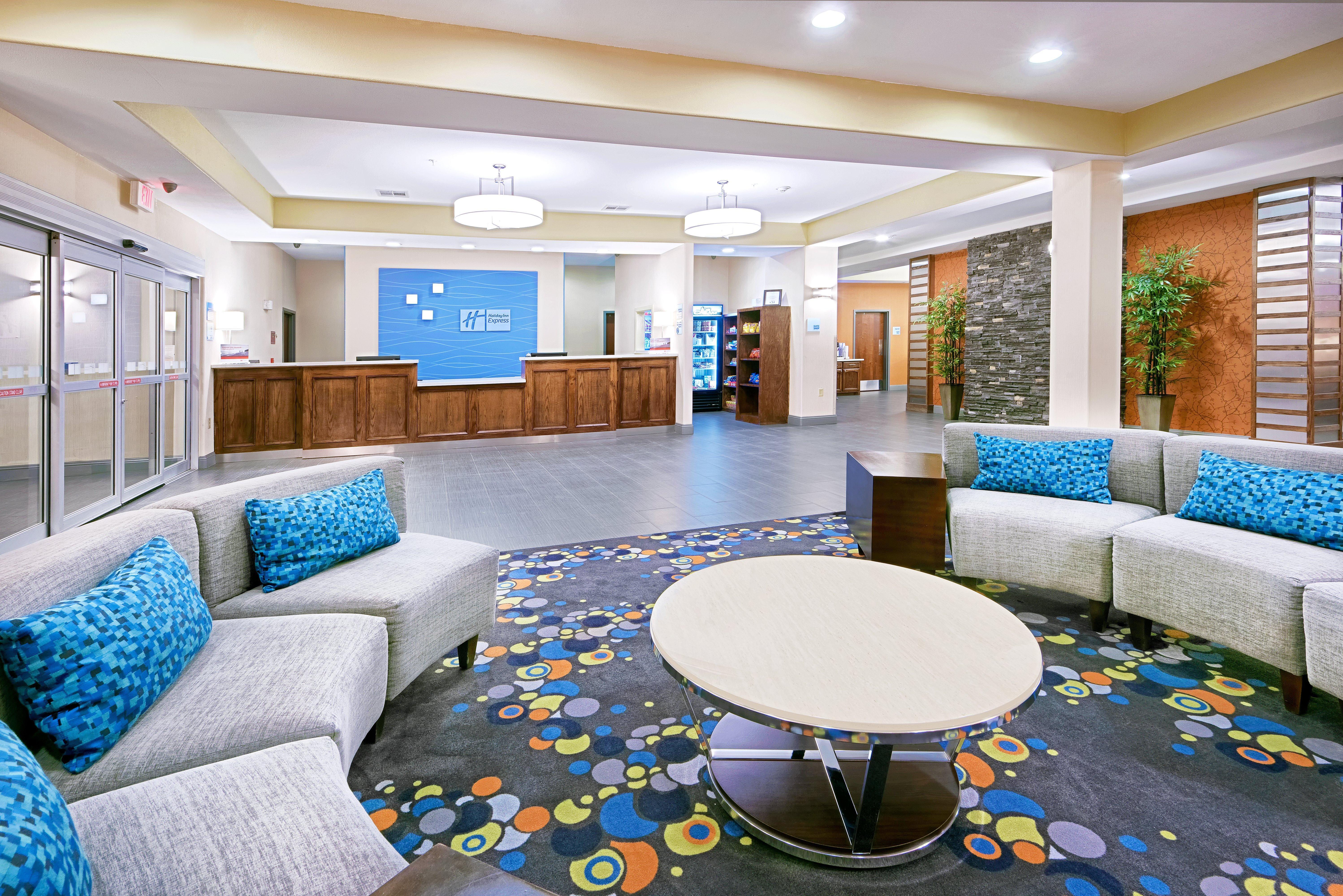 Express And I-20 By Ihg Hotel